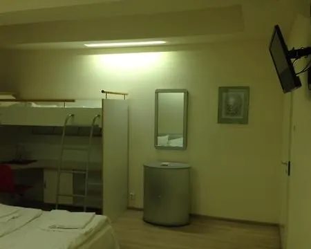 阿卡迪亚酒店